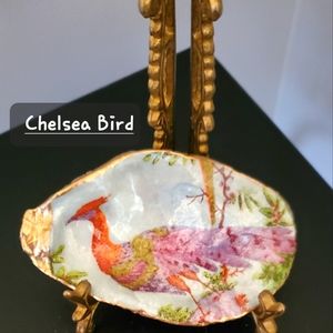 Handcrafted Chelsea Bird Design Oyster Jewelry Dish ⚜️💜⚜️